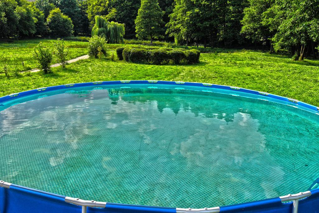 Palac Plocko Hotel Zewnętrze zdjęcie